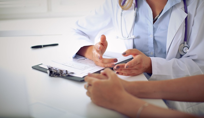 علائم سرطان سینه در زنان | سرطان متاستاتیک